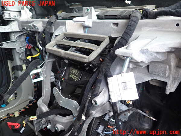 2UPJ-29936081]ジープ・レネゲード(BU14)エバポレーター1 中古_m0001.jpg