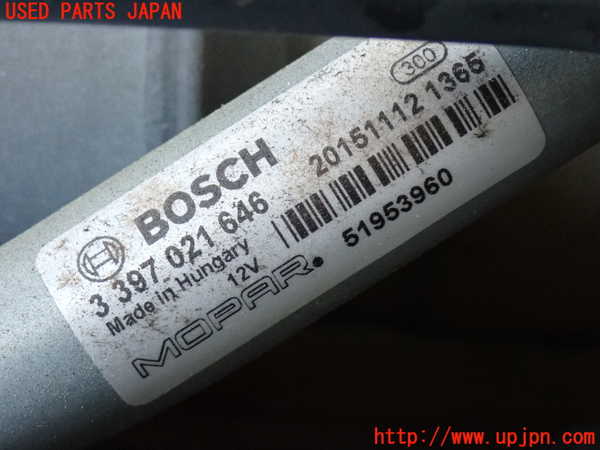 2UPJ-29936770]ジープ・レネゲード(BU14)フロントワイパーモーター 中古_m0003.jpg