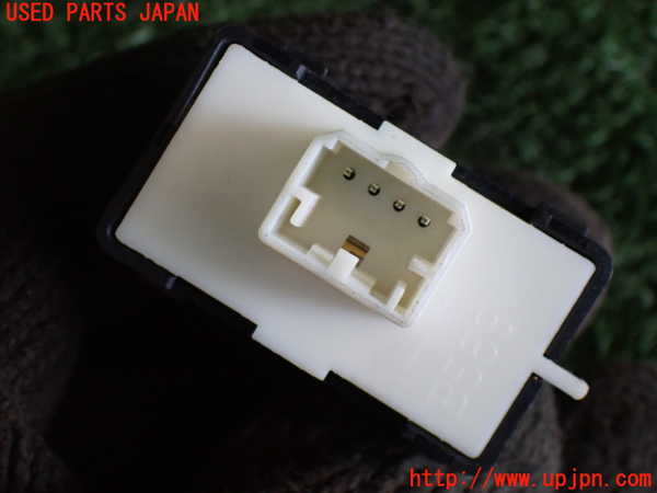 2UPJ-29936245]ジープ・レネゲード(BU14)左前パワーウィンドウスイッチ 中古_m0003.jpg