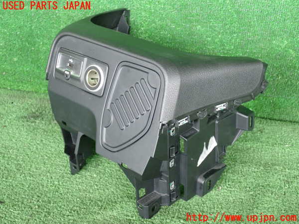 2UPJ-29937549]ジープ・レネゲード(BU14)コンソール 中古_m0002.jpg