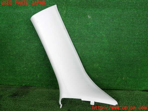 2UPJ-29937660]ジープ・レネゲード(BU14)左フロントピラートリム 中古_m0001.jpg