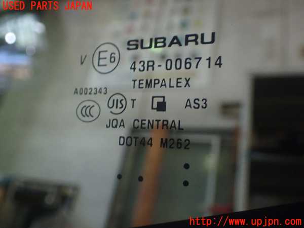 1UPJ-29941382]フォレスター(SKE)左クォーターガラス CENTRAL M262 中古_m0003.jpg