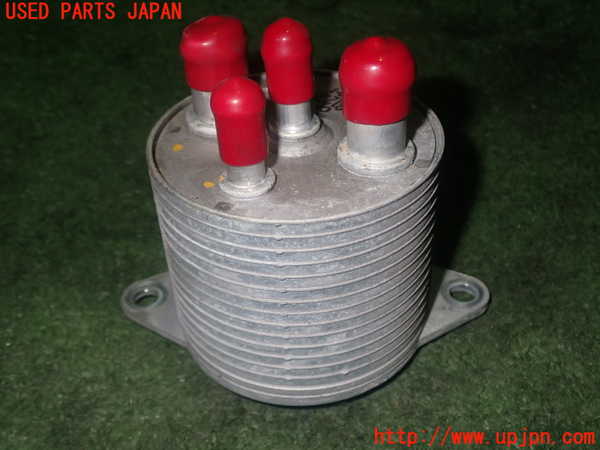 5UPJ-29942481]フォレスター(SKE)オイルクーラー1 中古_m0001.jpg