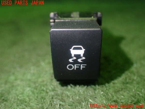 1UPJ-29946308]フォレスター(SKE)スイッチ3 (VSC OFF) 中古_m0001.jpg