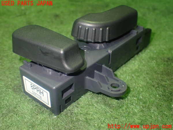 1UPJ-29946310]フォレスター(SKE)スイッチ5 中古_m0003.jpg
