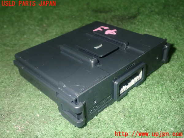 5UPJ-29946146]フォレスター(SKE)コンピューター1 (87631SJ000) 中古_m0003.jpg