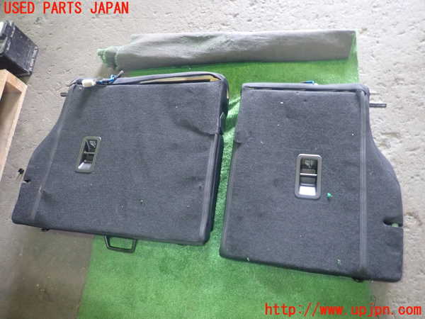 5UPJ-29947385]フォレスター(SKE)リアシート 中古_m0005.jpg