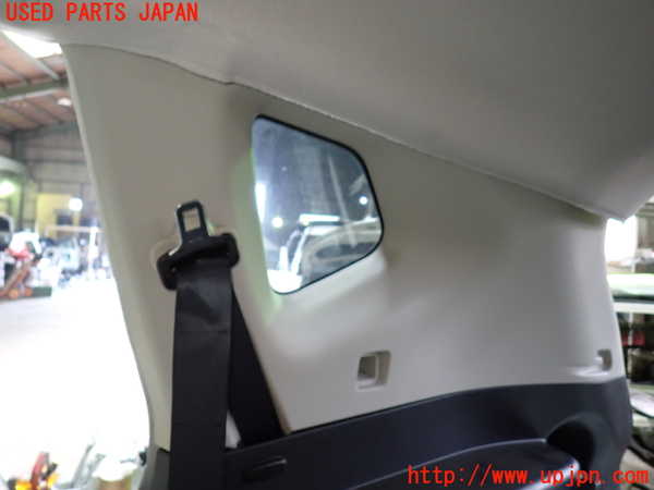 1UPJ-29957675]エクストレイル(NT32)右リアピラートリム 中古_m0002.jpg