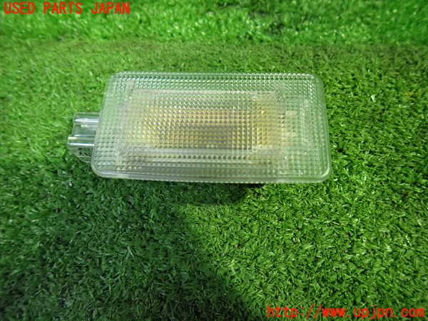 1UPJ-29956413]エクストレイル(NT32)ルームランプ3 (ラゲッジ) 中古_m0001.jpg