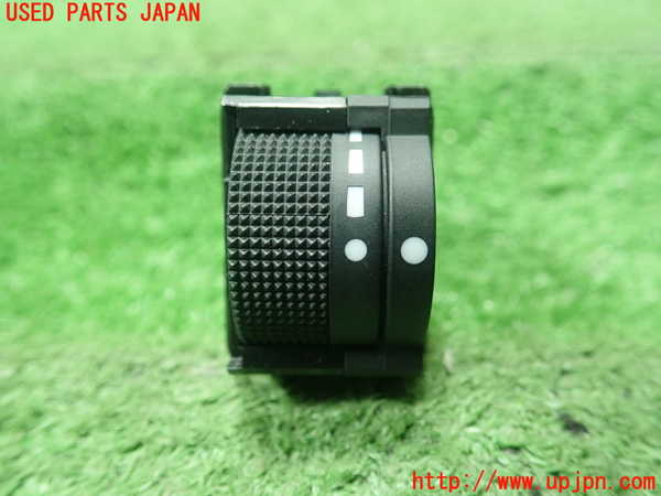 1UPJ-29966308]レヴォーグ(VM4)スイッチ3 (照度調節) 中古_m0001.jpg