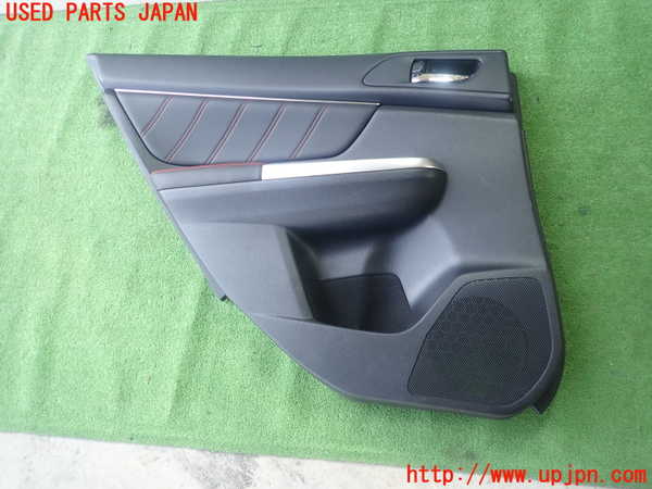 1UPJ-29961324]レヴォーグ(VM4)左後ドア内張り 中古_m0001.jpg