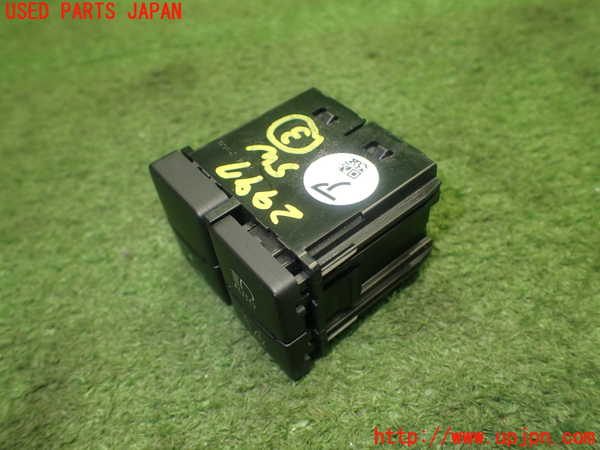 1UPJ-29976308]ヴォクシー(ノア)(ZRR80W)スイッチ3 (プリクラッシュ他) 中古_m0002.jpg