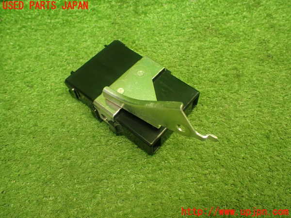 1UPJ-29976147]ヴォクシー(ノア)(ZRR80W)コンピューター2 (ゲートウェイ) 中古_m0002.jpg