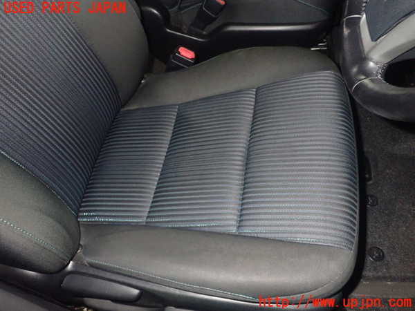 5UPJ-29977035]ヴォクシー(ノア)(ZRR80W)運転席シート 中古_m0002.jpg
