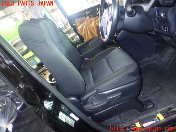5UPJ-29977035]ヴォクシー(ノア)(ZRR80W)運転席シート 中古_m0005.jpg