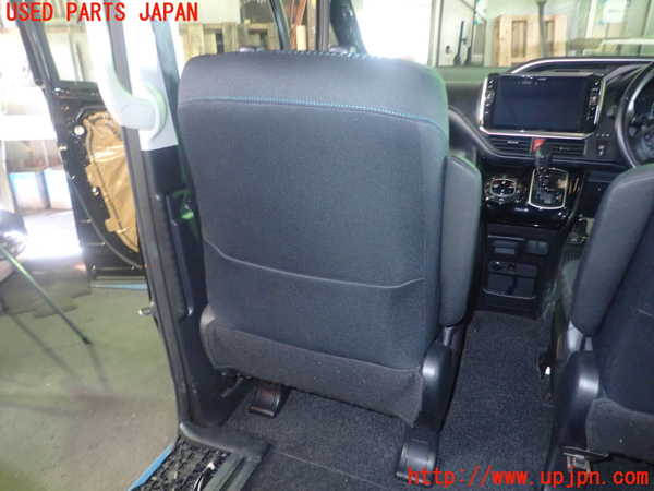 1UPJ-29977065]ヴォクシー(ノア)(ZRR80W)助手席シート 中古_m0004.jpg