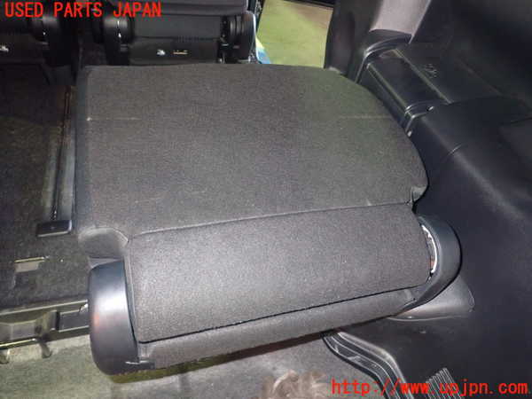 5UPJ-29977235]ヴォクシー(ノア)(ZRR80W)右3列目シート 中古_m0004.jpg