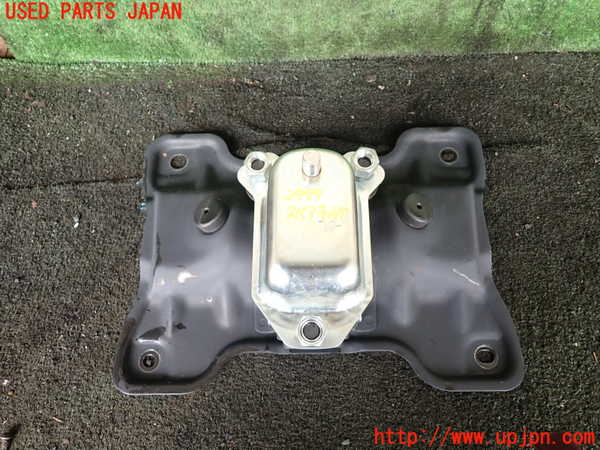 1UPJ-29991700]ジムニー(JB64W)スペアタイヤキャリア 中古_m0001.jpg