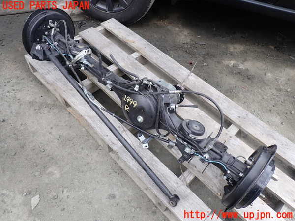 1UPJ-29994400]ジムニー(JB64W)リアデフホーシング 中古_m0001.jpg