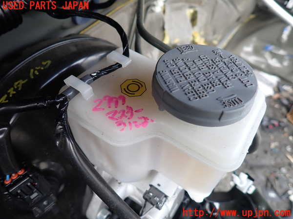 1UPJ-29994050]ジムニー(JB64W)ブレーキマスターシリンダー 中古_m0002.jpg