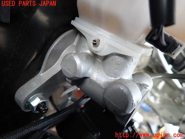 1UPJ-29994050]ジムニー(JB64W)ブレーキマスターシリンダー 中古_m0003.jpg
