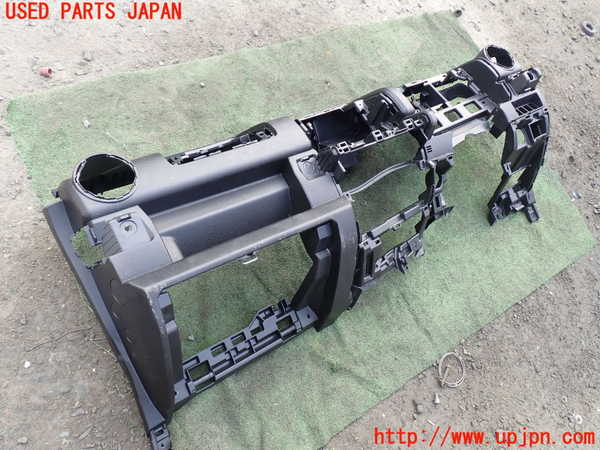 1UPJ-29997505]ジムニー(JB64W)ダッシュボード 中古_m0003.jpg