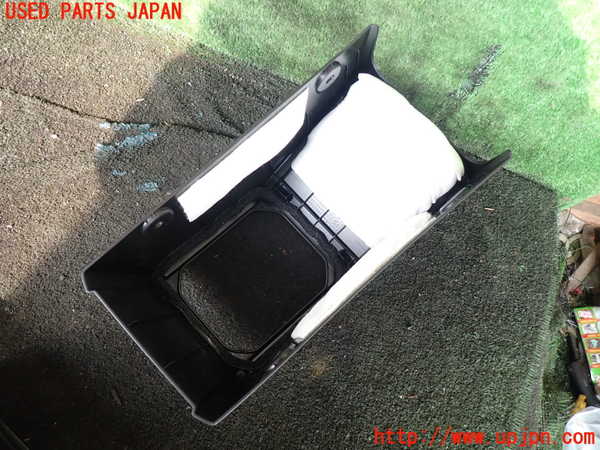 1UPJ-29997549]ジムニー(JB64W)コンソール 中古_m0003.jpg