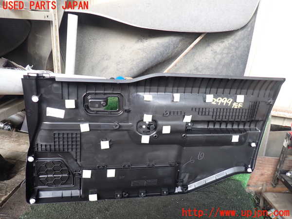 1UPJ-29991264]ジムニー(JB64W)左ドア内張り 中古_m0004.jpg