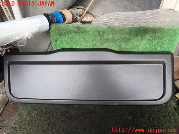 1UPJ-29991578]ジムニー(JB64W)バックドア内張り 中古_m0001.jpg