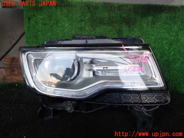 1UPJ-30001130]ジープ・グランドチェロキー(WK36TA)右ヘッドライト HID 中古_m0001.jpg