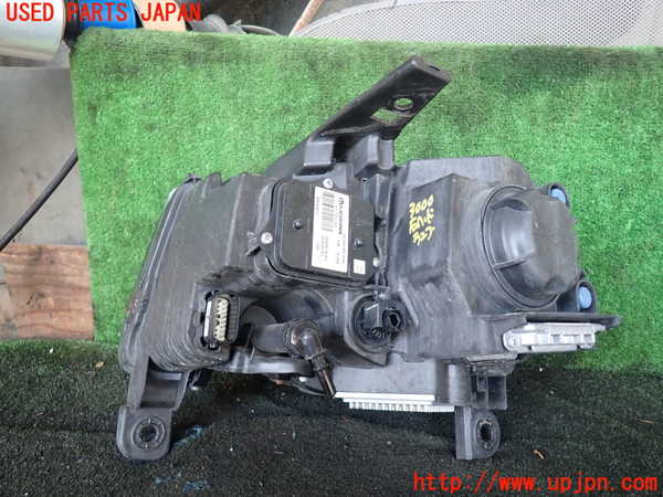 1UPJ-30001130]ジープ・グランドチェロキー(WK36TA)右ヘッドライト HID 中古_m0003.jpg