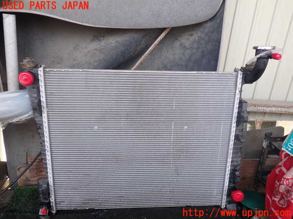 1UPJ-30002321]ジープ・グランドチェロキー(WK36TA)ラジエーター1 中古_m0001.jpg