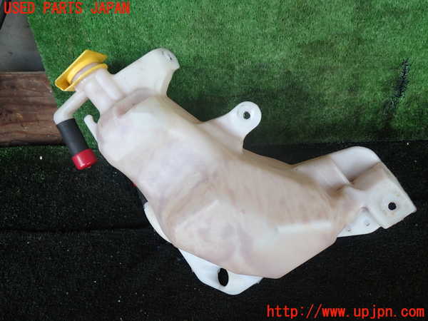 1UPJ-30002410]ジープ・グランドチェロキー(WK36TA)ラジエータータンク 中古_m0002.jpg