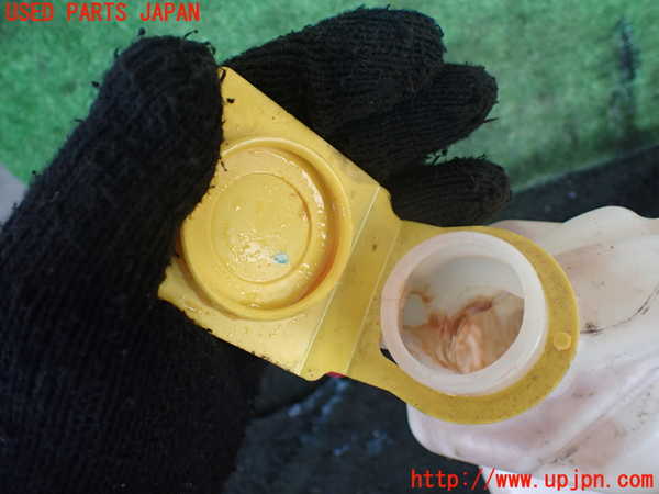 1UPJ-30002410]ジープ・グランドチェロキー(WK36TA)ラジエータータンク 中古_m0003.jpg