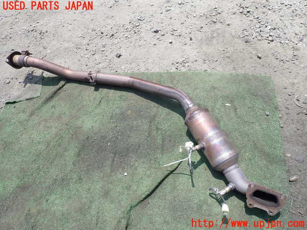 1UPJ-30002661]ジープ・グランドチェロキー(WK36TA)触媒1 (右側) 中古_m0003.jpg