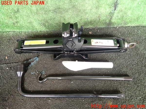 1UPJ-30007805]ジープ・グランドチェロキー(WK36TA)車載工具 中古_m0001.jpg