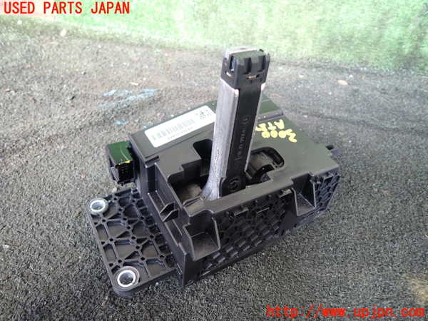 1UPJ-30007555]ジープ・グランドチェロキー(WK36TA)ATシフトレバー 中古_m0002.jpg