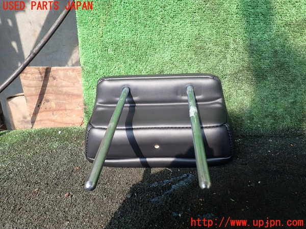 1UPJ-30007130]ジープ・グランドチェロキー(WK36TA)真中2列目ヘッドレスト 中古_m0003.jpg