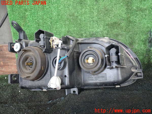 1UPJ-30011132]デリカ スペースギア(PD6W)左ヘッドライト ハロゲン ジャンク_m0003.jpg