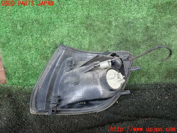 1UPJ-30011150]デリカ スペースギア(PD6W)右コーナーランプ 中古_m0002.jpg