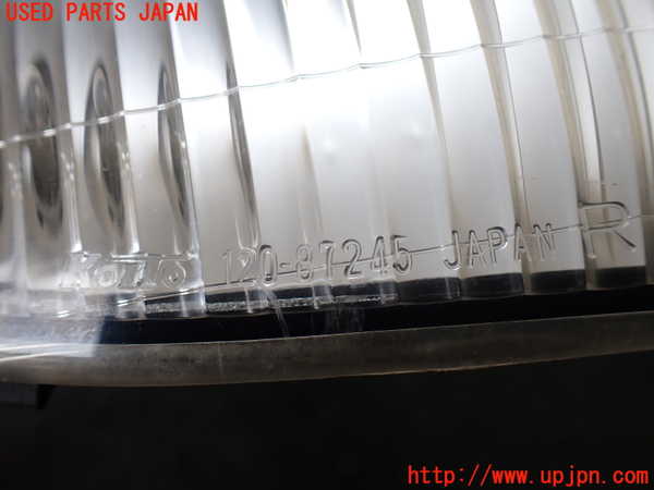1UPJ-30011150]デリカ スペースギア(PD6W)右コーナーランプ 中古_m0003.jpg