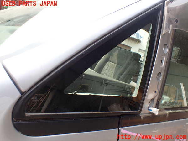 1UPJ-30011202]デリカ スペースギア(PD6W)左フロント三角窓ガラス 中古 ASAHI M2H3 43R-00033_m0001.jpg