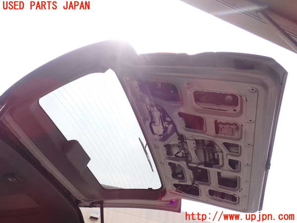 5UPJ-30011566]デリカ スペースギア(PD6W)バックドア リアゲート ハッチ 中古 ASAHI M2L3 43R-00150_m0004.jpg
