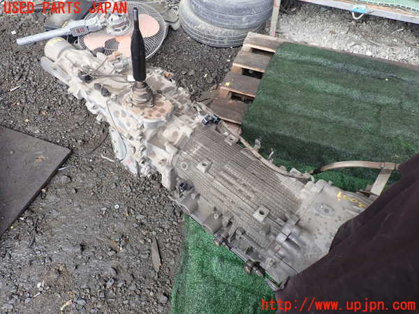 1UPJ-30013010]デリカ スペースギア(PD6W)ミッション AT 6G72 4WD 中古_m0001.jpg