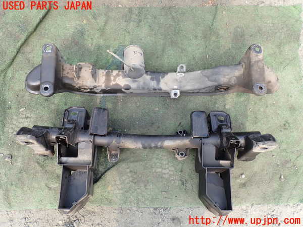 1UPJ-30015285]デリカ スペースギア(PD6W)フロントメンバー 中古_m0002.jpg
