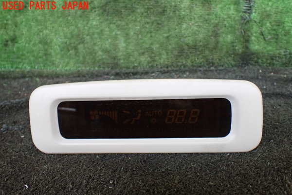 1UPJ-30016629]デリカ スペースギア(PD6W)モニター 中古_m0001.jpg