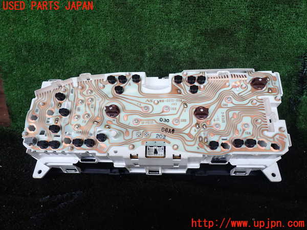 1UPJ-30016170]デリカ スペースギア(PD6W)スピードメーター 中古_m0003.jpg