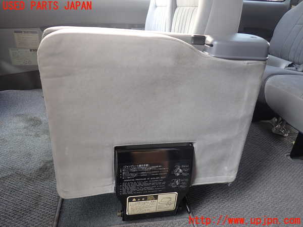 1UPJ-30017125]デリカ スペースギア(PD6W)2列目シート 中古_m0005.jpg