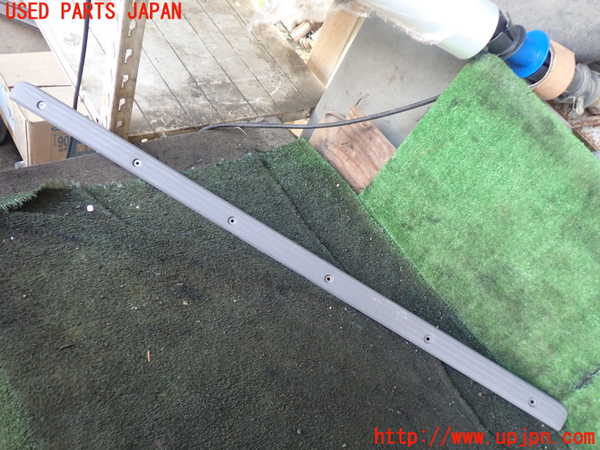 1UPJ-30017771]デリカ スペースギア(PD6W)ラゲッジトレイ1 中古_m0001.jpg