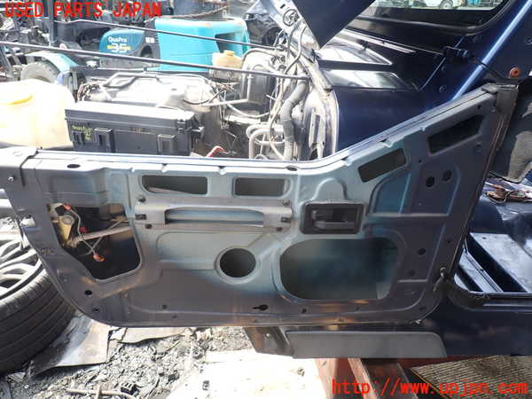 5UPJ-30021260]ジープ・ラングラー(TJ40S)左ドア 中古_m0004.jpg